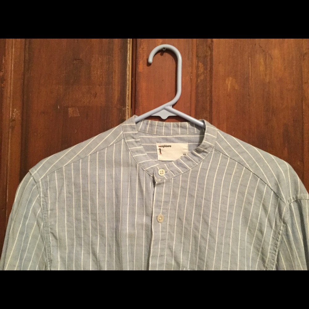 Collarless dress shirt